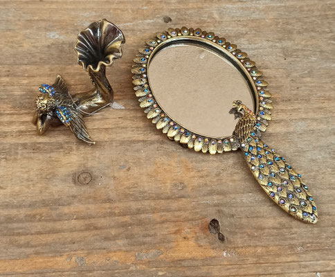 Espejo metal con soporte. Ref 59876. 15x8