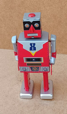 Robot laser. Ref 1545. 13 cms