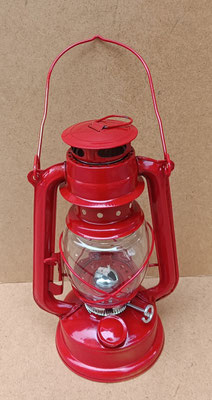 Farol de queroseno. Ref 29001000. 24x15x11,5