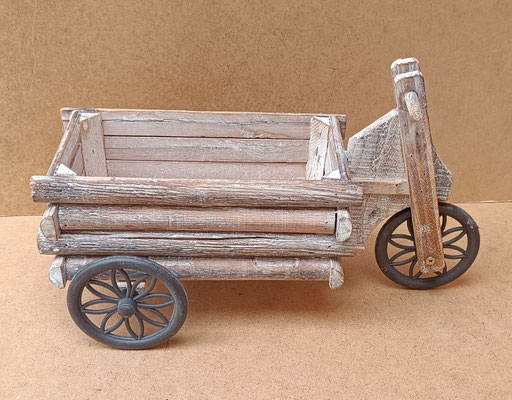 Macetero carrito madera. Ref 01202. 38x17x23
