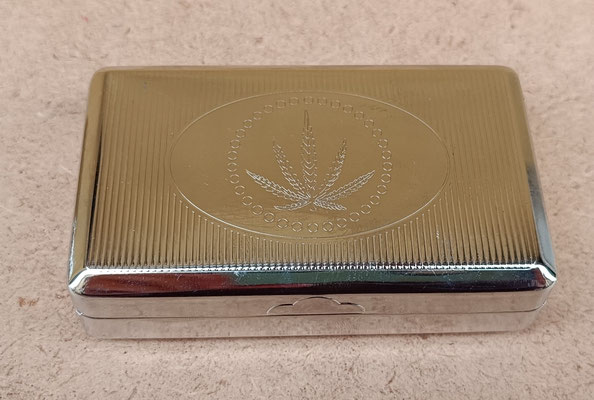 Pitillera metal. Ref 17533. 10x6x2,5