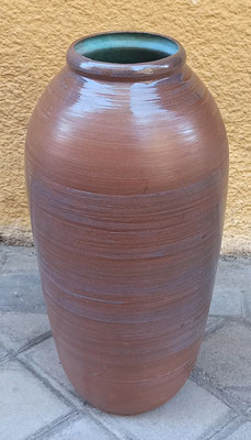 Vasija de cerámica. 50x20
