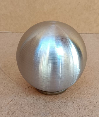 Bola decorativa metal. Ref 37518. 12 cms 