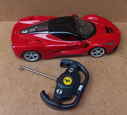 Ferrari teledirigido