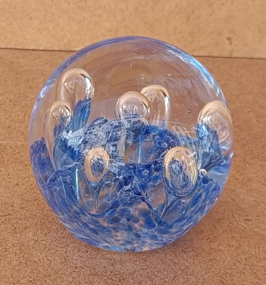 Bola pisapapeles vidrio soplado. Ref GOY. 7X6