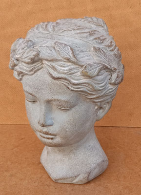 Cabeza de mujer cemento. Ref 28339. 22x18x17