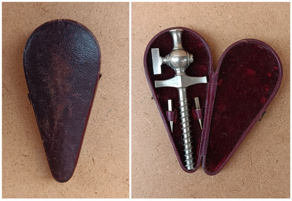 Trocar de champán antiguo ( finales siglo XIX principios siglo XX) con estuche de cuero. Ref RG019. 10x5