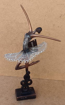 Maniquí joyero metal. Ref 69417. 30x13x8