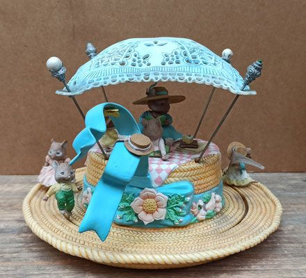 Enesco. Escena con movimiento. Ref 569704. 14x21