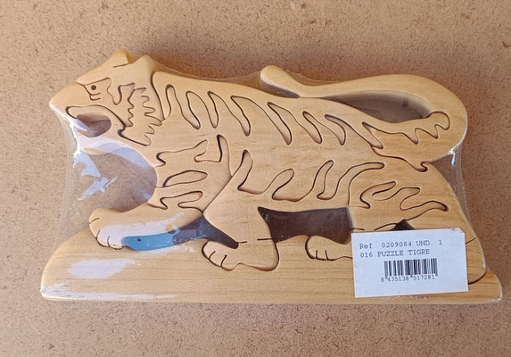 Puzzle tigre madera. Ref 34. 21x11,5x2,5