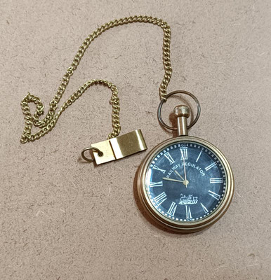 Reloj de bolsillo a pilas. Ref 17645. 7x5