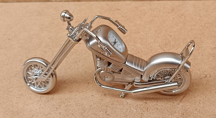 Reloj moto Chopper. Ref 6619/047. 14x7x4