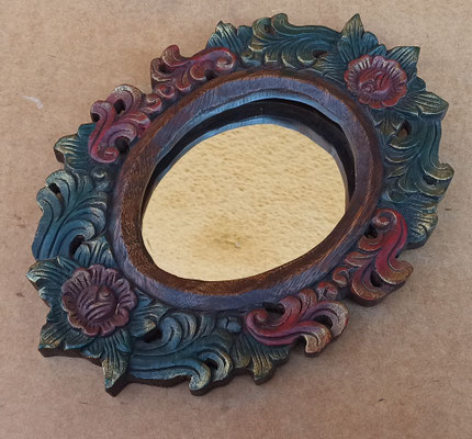 Espejo de madera tallado a mano. Origen Tailandia. 33x24