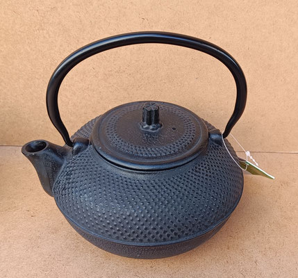 Tetera hierro fundido. Ref 55787. 1,5L