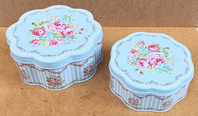 Caja metal. Ref 29778. Grande 18x7,5. Pequeña 15,5x6