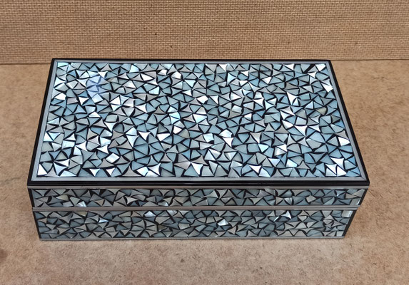 Caja madera esmaltada. Ref B061C. 17x9x5