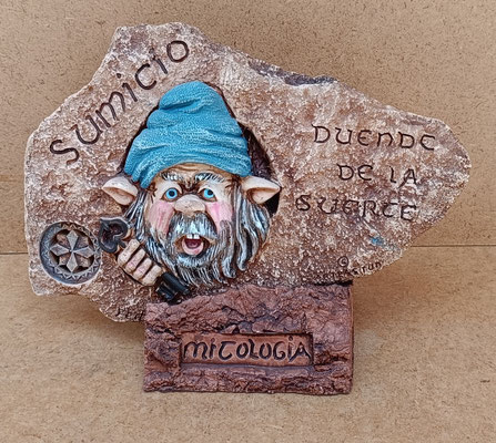 Arte Astur. Placa duende de la suerte con base cerámica pintado a mano. Ref 11070. 17x22x8