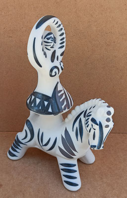 Bailarina en caballo cerámica Artesanía Regal. Ref E15