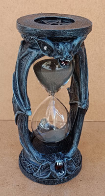 Reloj de arena resina. Ref GOTH58. 19,5x12,5x10. 3 minutos aprox 