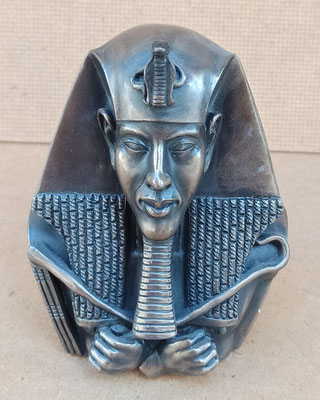 Busto Akhenaton resina. Ref 23103. 10x7x7