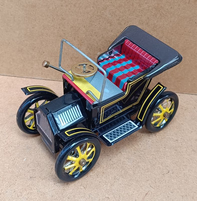 Coche Austin negro. Ref 1312. 8x13x8