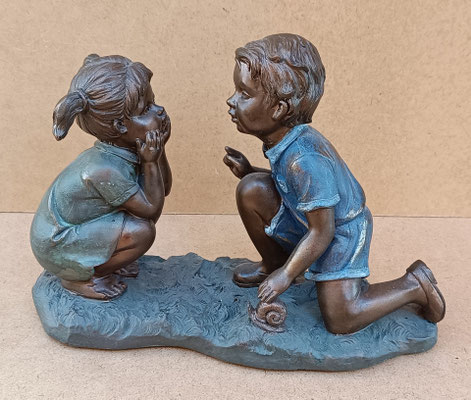 Figura resina efecto bronce. Ref 93806. 18x28x11