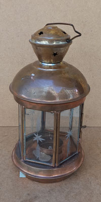 Velero latón y cristal. 32x13