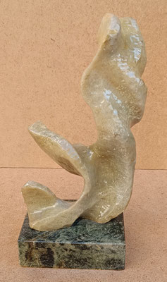 Escultura piedra de jabón H. Ref 807. 22x10x7
