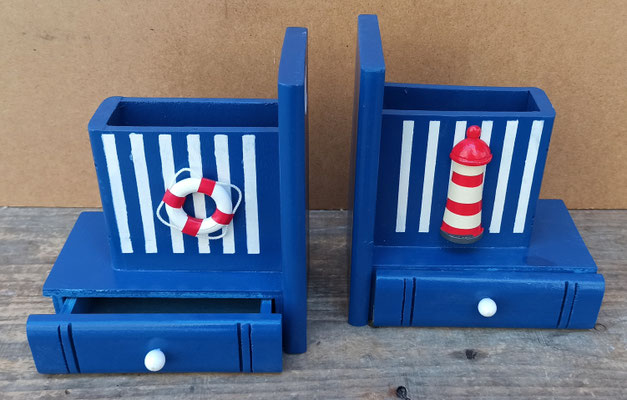 Sujetalibros madera marinero. Ref PAP089. 14x7,5x16