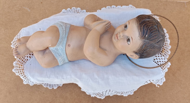 Niño Jesús en cuna con paja. Ref CAR080.  30x16x14