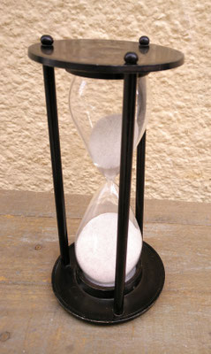 Reloj arena metal y cristal. Ref 301346. 20x10. 10 minutos