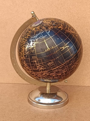 Globo terráqueo base metal. Ref 17370458. 21x17x15
