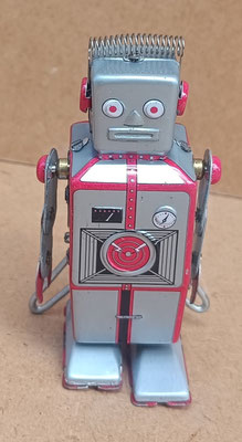 Robot. Ref MS502. 12 cms