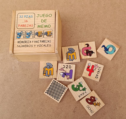Juego de memoria madera. 12x12x9