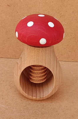 Cascanueces de madera. Ref GALI. 10x6