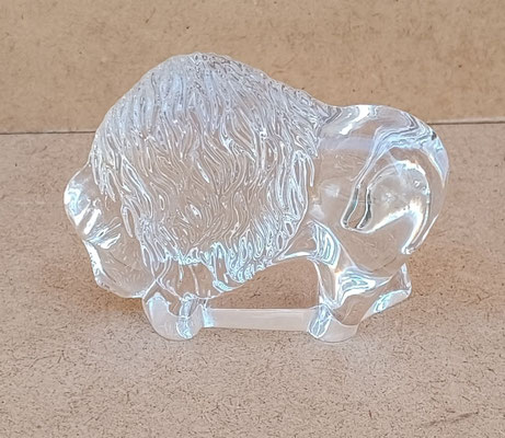 Bisonte cristal de roca RCR. 9,5x8x2,5. Hecho en Italia.