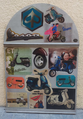 Cuadrado etiquetas Vespa. 90x60