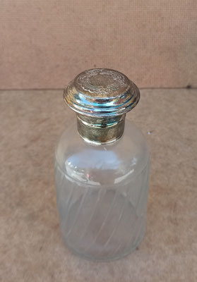 Frasco tapa plateada. Ref 1229063. 11x5,5