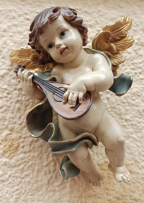Figura ángel resina. Ref 4913/116. 30 cms