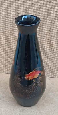 Jarrón esmaltado. 20x7