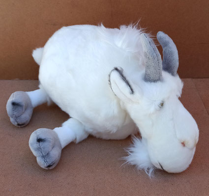 Peluche cabra. Ref 25503. 30x37