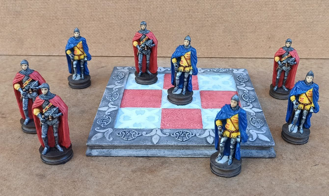 3 en raya resina caballeros medievales. Ref 2158. 15x15