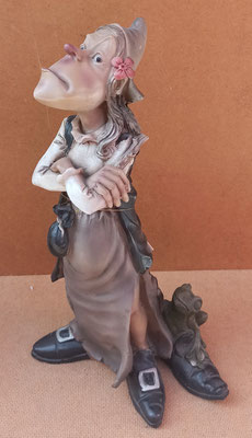 D'Almeida. Bruja resina. Ref 44656. 32x20x13