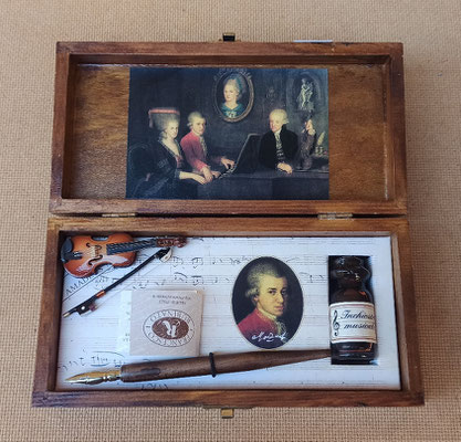 Set de escritura Mozart con caja de madera. Ref 201010962
