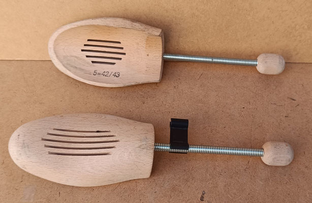Pernito de madera vintage. Ref PER01. 30X8X3
