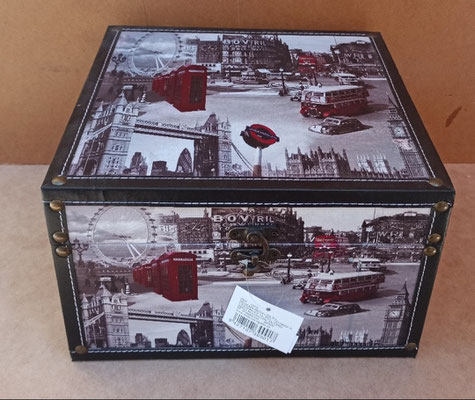 Caja madera forrada tela. Ref 1073. 30x30x19