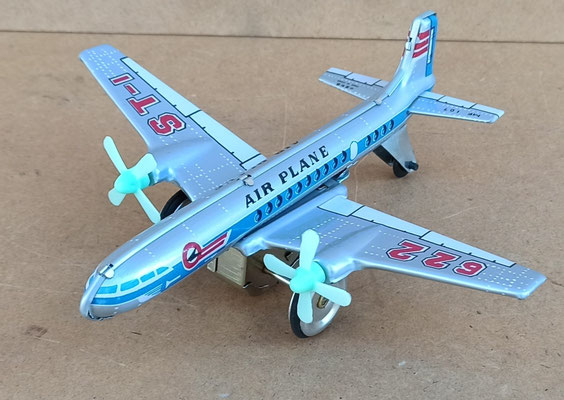 Avión. Ref MS107. 5x16x17