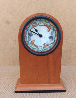 Reloj mesa madera. Ref CL016. 13x19