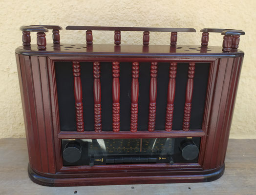 Reproducción radio madera. 50x20x37