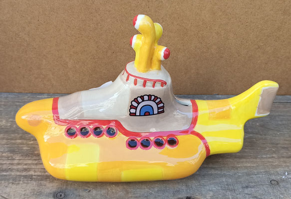 Hucha yellow submarine cerámica